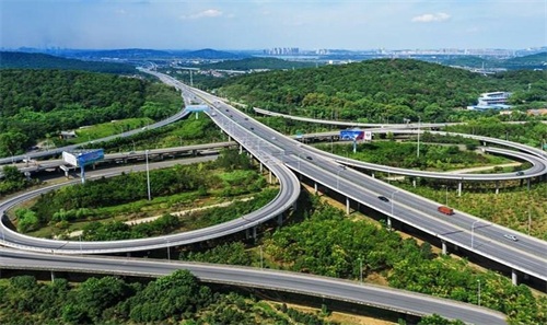 宝应钢筋套筒应用于高速公路